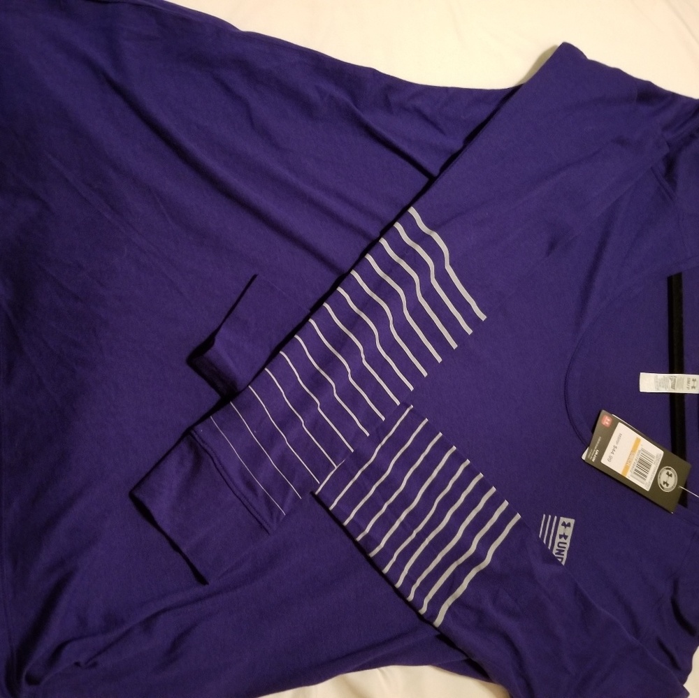 Under armour long sleeve shirt